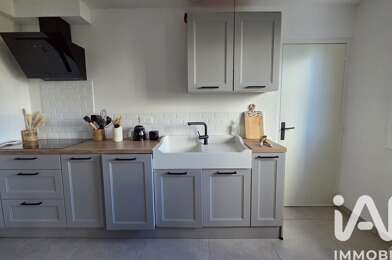 Appartement 3 pièces 130000 €