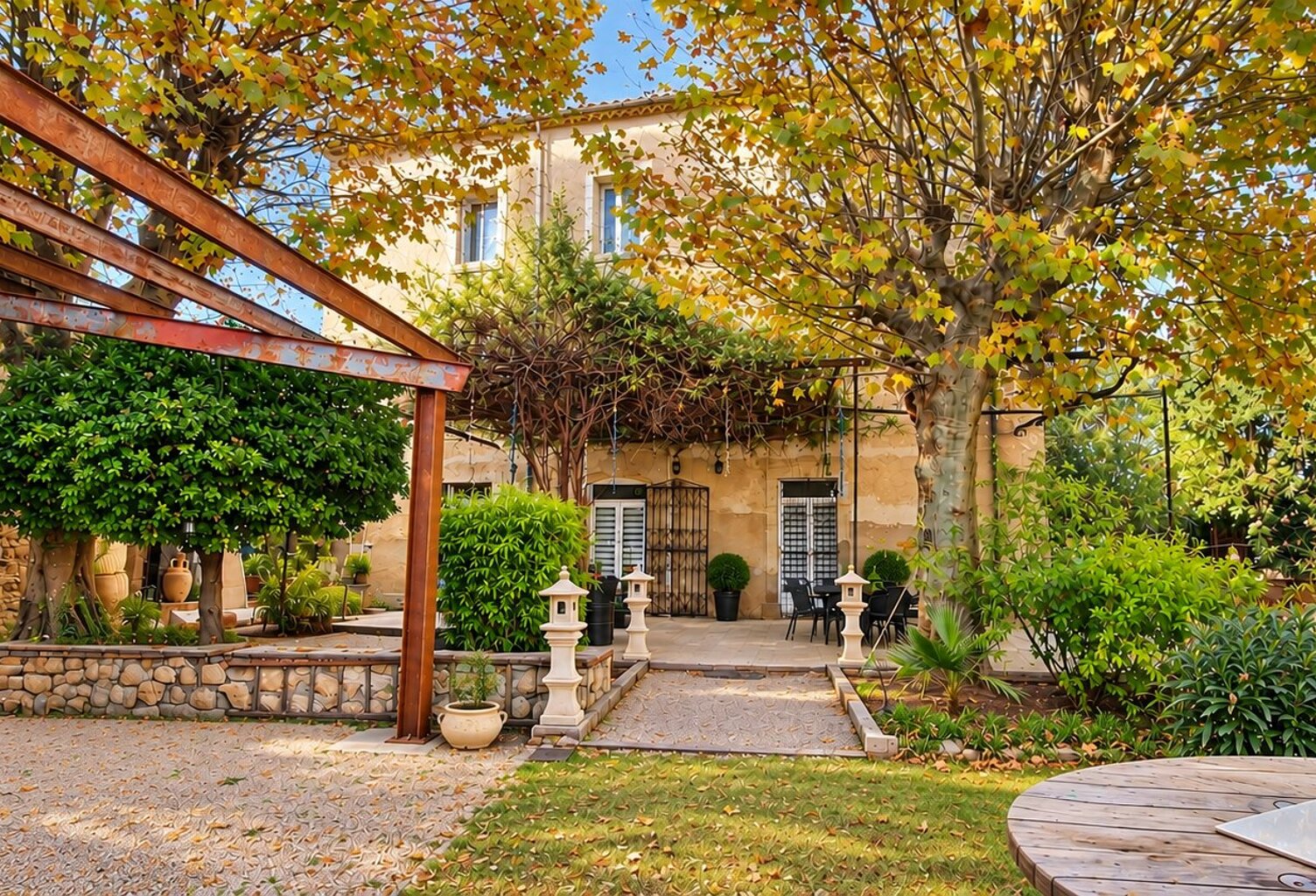 À VENDRE  Superbe maison de maître au cur des vignes à Jonquières (Hérault) — photo 1