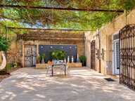 À VENDRE  Superbe maison de maître au cur des vignes à Jonquières (Hérault) — photo 4