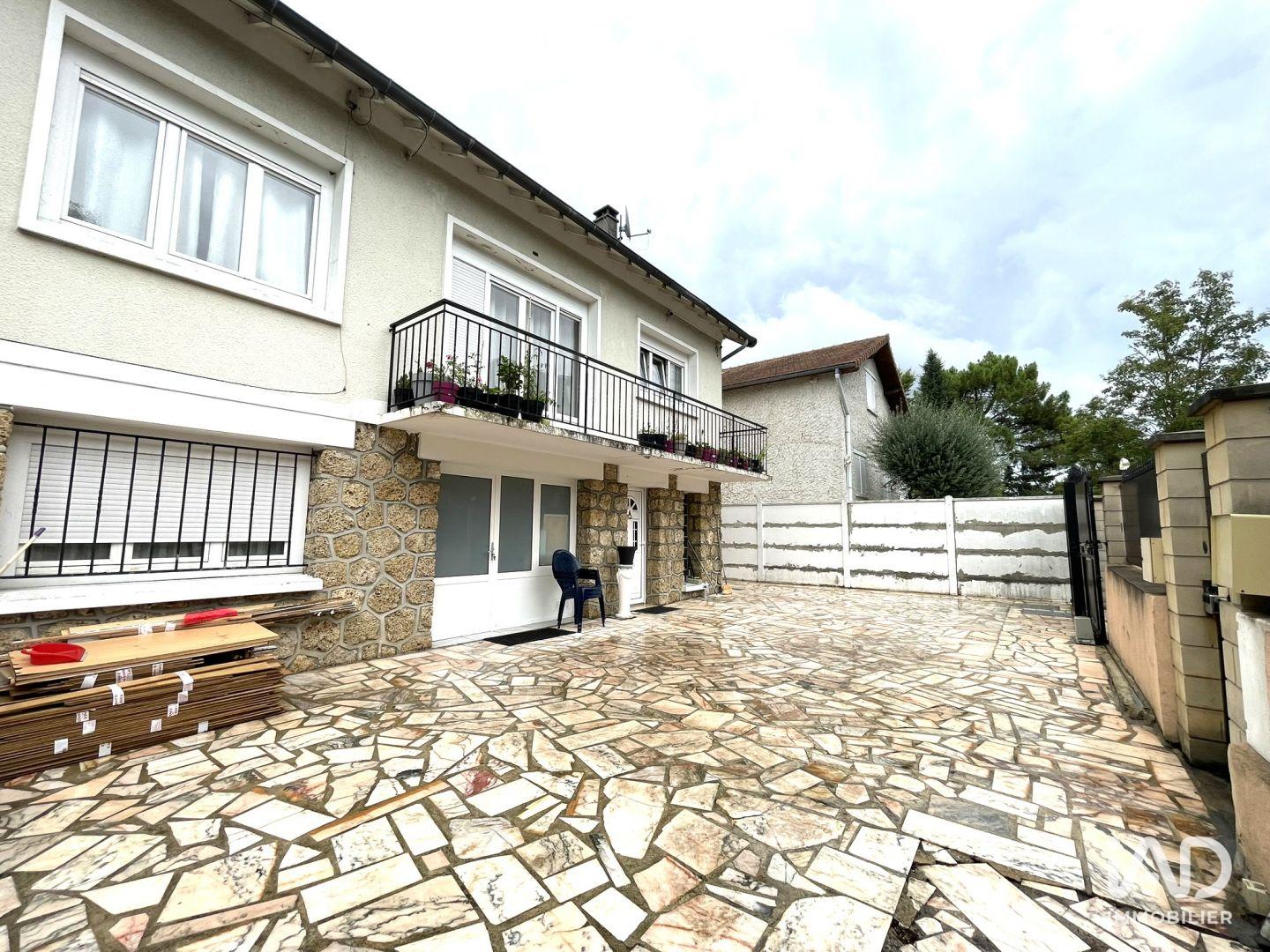 Vente Maison/villa 7 pièces - Photo 2