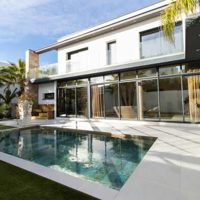 Maison 10 pièces 1630000 €