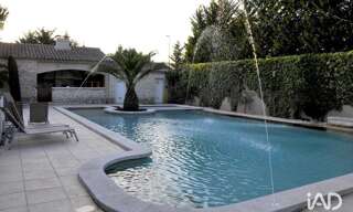 Commerce  1750 m² à vendre à Saint-Andiol (13670)