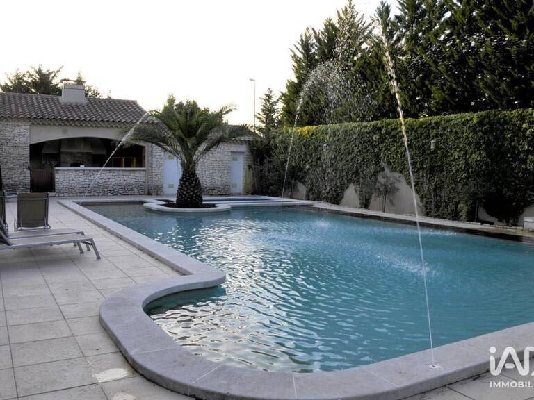 Vente Hôtel-restaurant 1 750 m&sup2; — photo 1