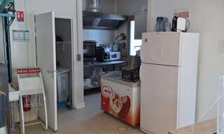 Commerce  131 m² à vendre à Beauvoisin (30640)