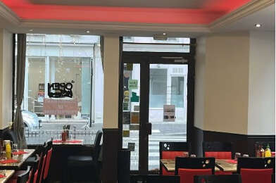 Commerce  410000 €