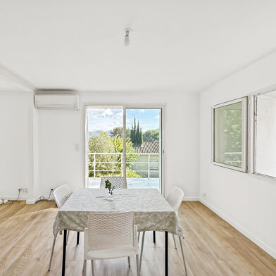 Maison 4 pièces 599000 €