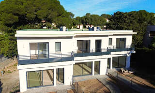 Maison 5 Pièces 90 m² à vendre à Saint-Raphaël (83700)