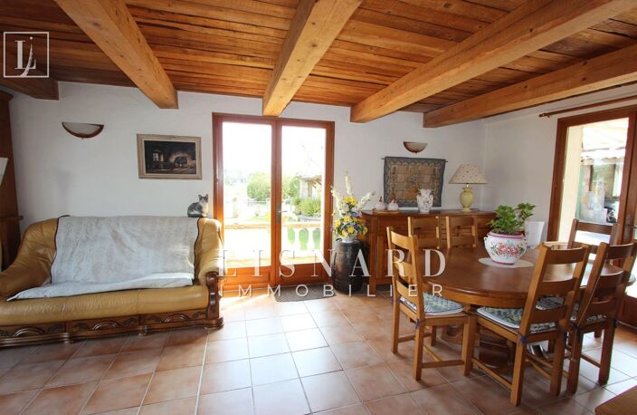 vente maison 10 Pièce(s) — photo 2
