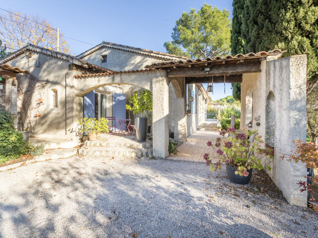 Maison proposé à Simiane-Collongue