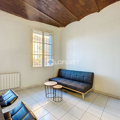 Appartement 1 pièces 400 €