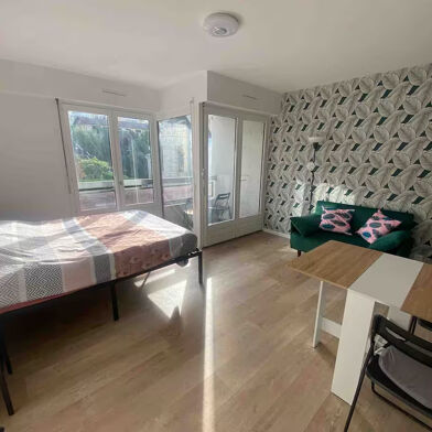 Appartement 1 pièces 590 €