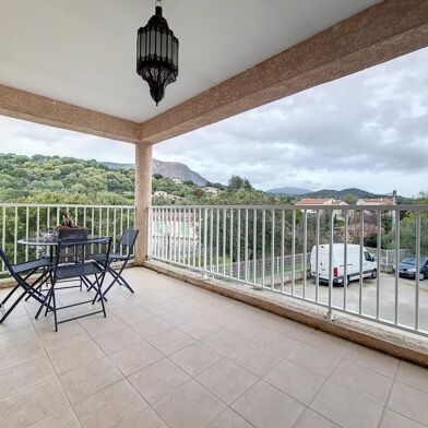 Appartement 3 pièces 1007 €