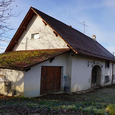 Maison 10 pièces 140000 €