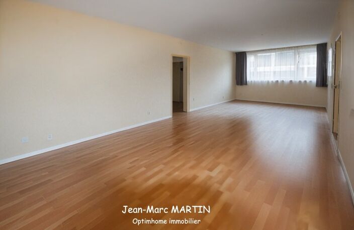 A vendre à Tourcoing proche de Mouvaux – Appartement T3 de 80,23 m² avec balcon, cave et garage – Exclusivité — photo 4