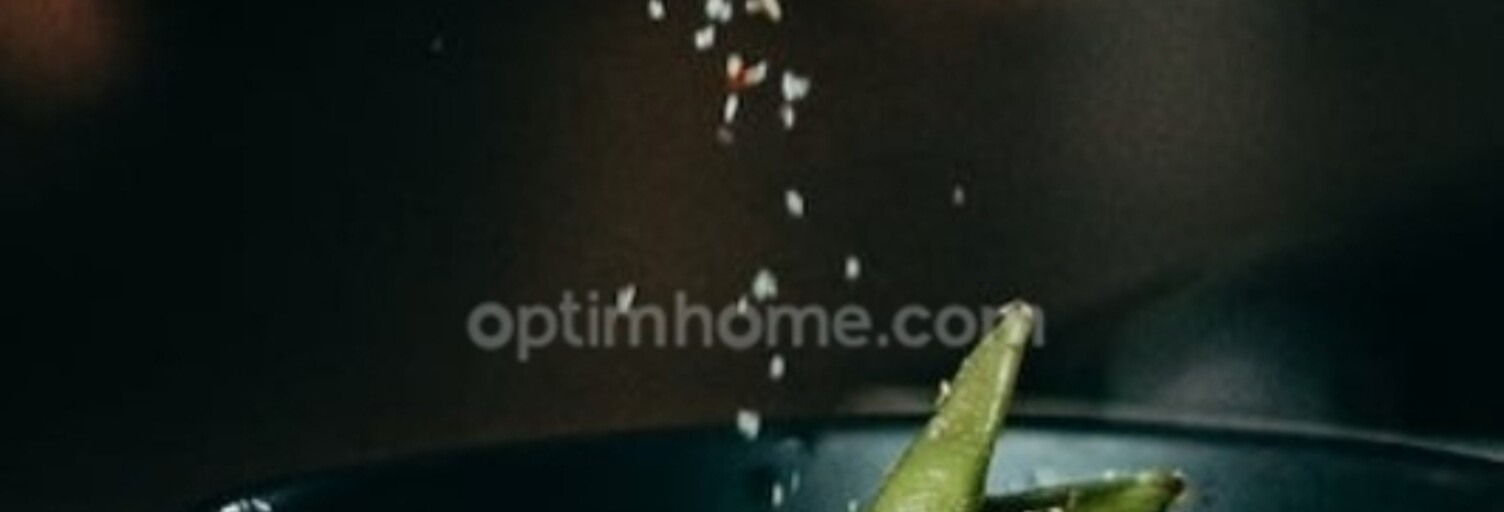 Commerce  80 m² à vendre à Saint-Rémy-de-Provence (13210)