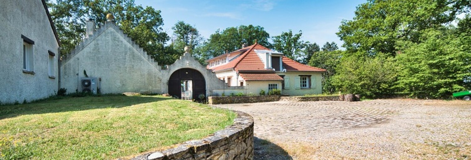 Maison 14 Pièces 450 m² à vendre à Mont-Notre-Dame (02220)