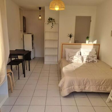 Appartement 1 pièces 690 €