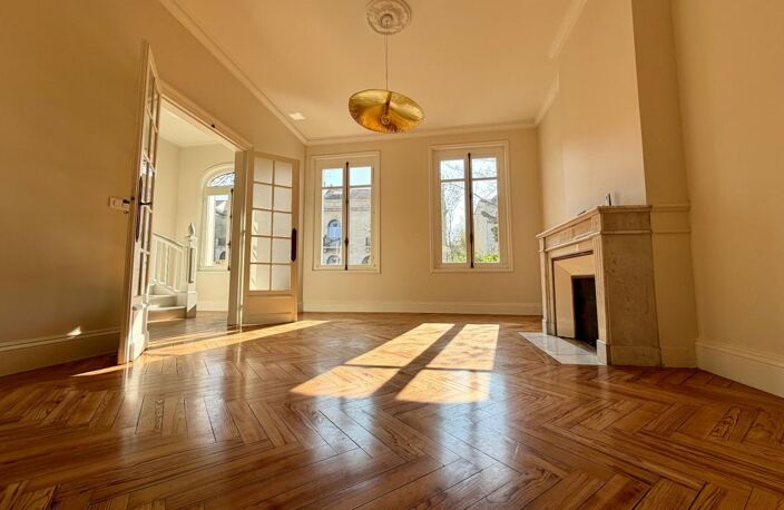 Maison Bourgeoise rénovée - Parc Bordelais — photo 3