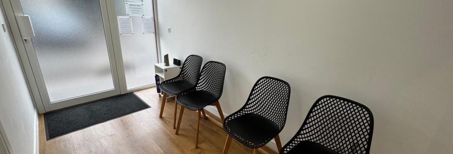 Local industriel   m² à louer à Carros (06510)