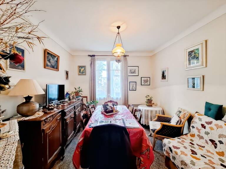 Appartement À Vendre — photo 1