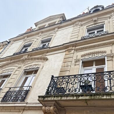 Appartement 4 pièces 205000 €