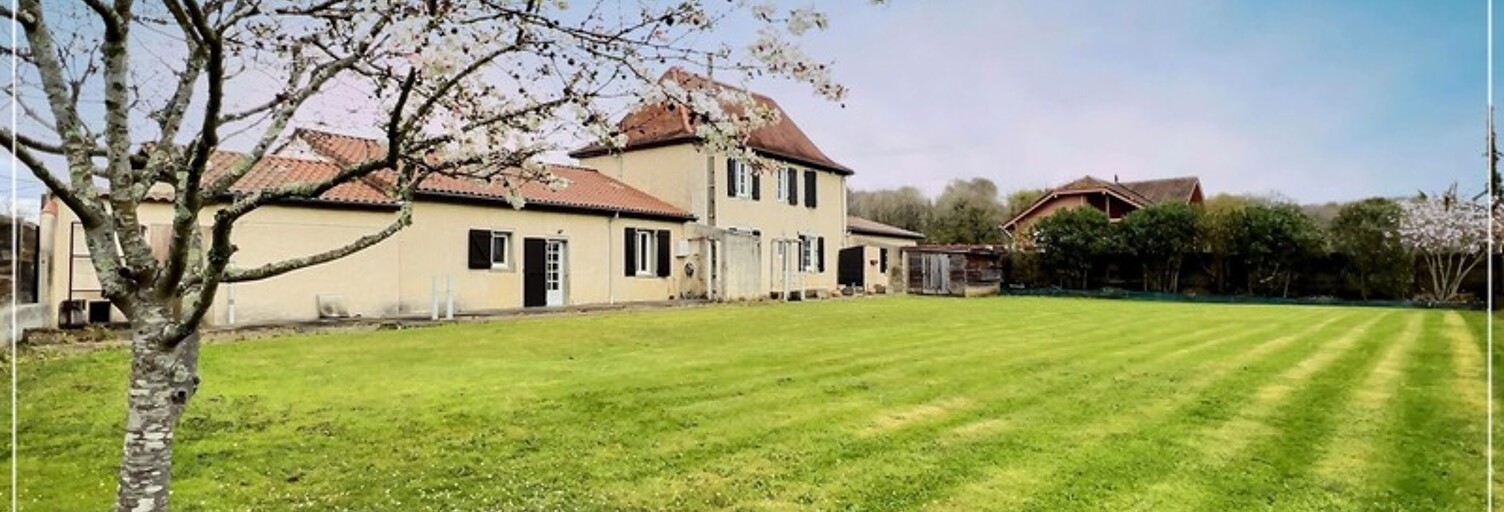 Maison 6 Pièces 123 m² à vendre à Ramous (64270)