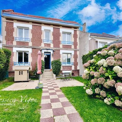 Maison 6 pièces 349000 €