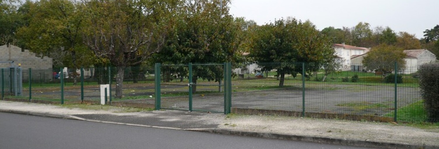 Terrain  1871 m² à vendre à Châteaubernard (16100)