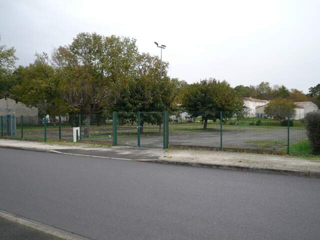 ⚜ CHATEAUBERNARD (16) Terrain à Vendre ⚜ — photo du bien