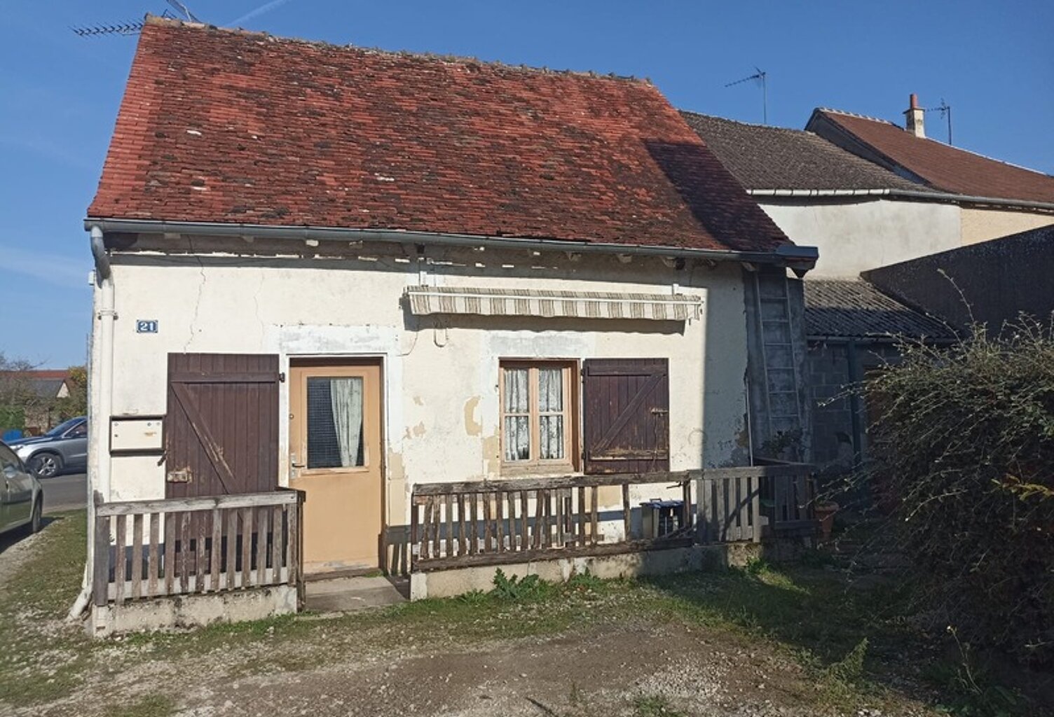Petite Maison de campagne à vendre, 2 pièces, GERMIGNY L'EXEMPT (18) — photo 1