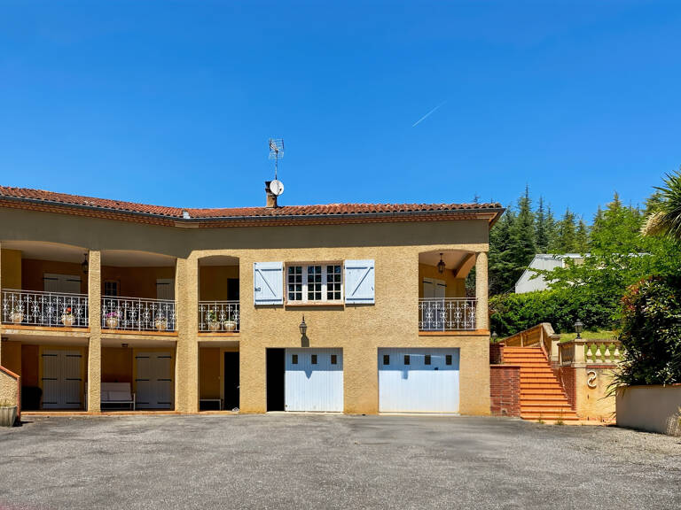 Dpt Gers (32) - près d'AUCH - à vendre maison avec appartement et piscine - 210 m2 - 4594 m2 — photo 1