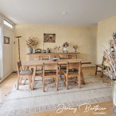 Appartement 5 pièces 180000 €