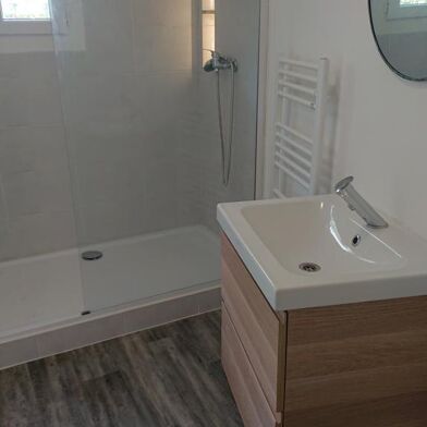 Appartement 2 pièces 805 €