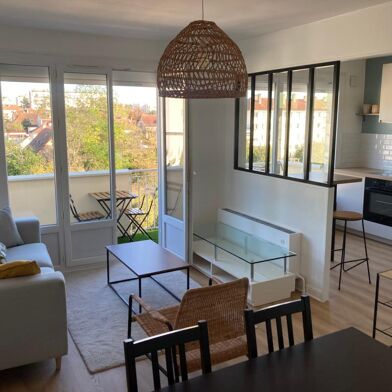 Appartement 2 pièces 770 €