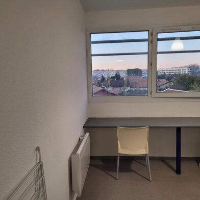 Appartement 1 pièces 537 €