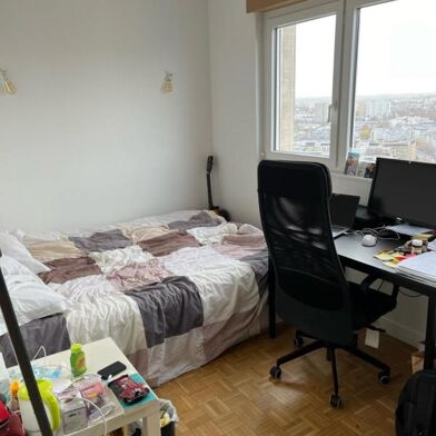 Appartement 1 pièces 700 €