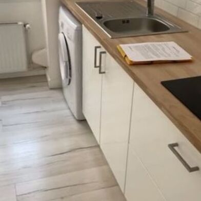 Appartement 1 pièces 400 €