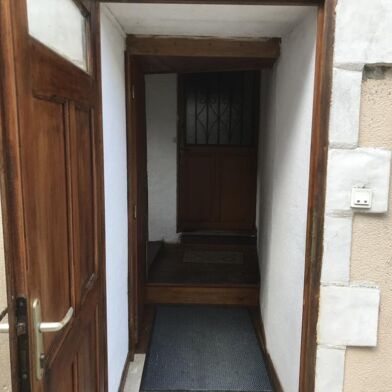 Appartement 3 pièces 530 €