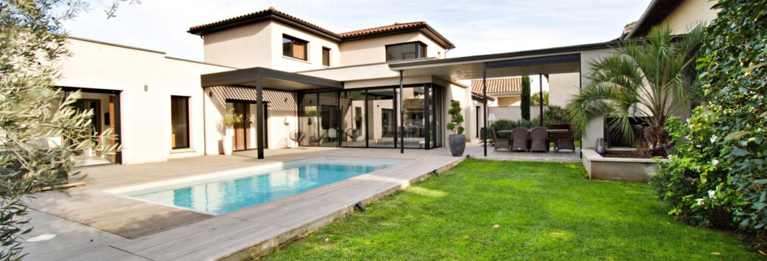 Maison 7 Pièces 250 m² à vendre à Villefranche-sur-Saône (69400)