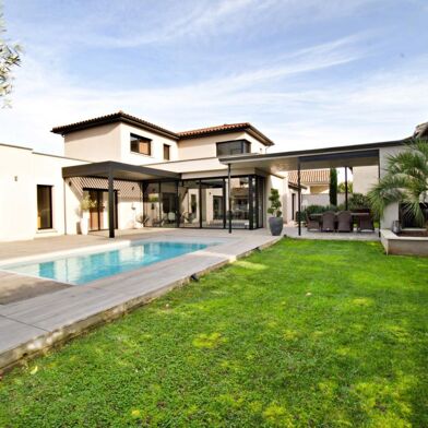 Maison 7 pièces 890000 €