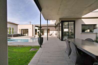 Maison 7 pièces 845000 €