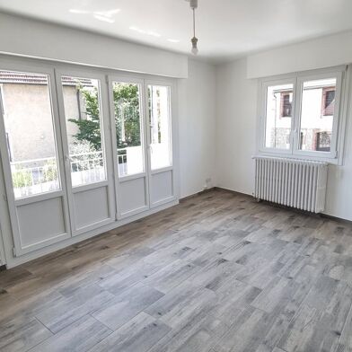 Appartement 2 pièces 560 €