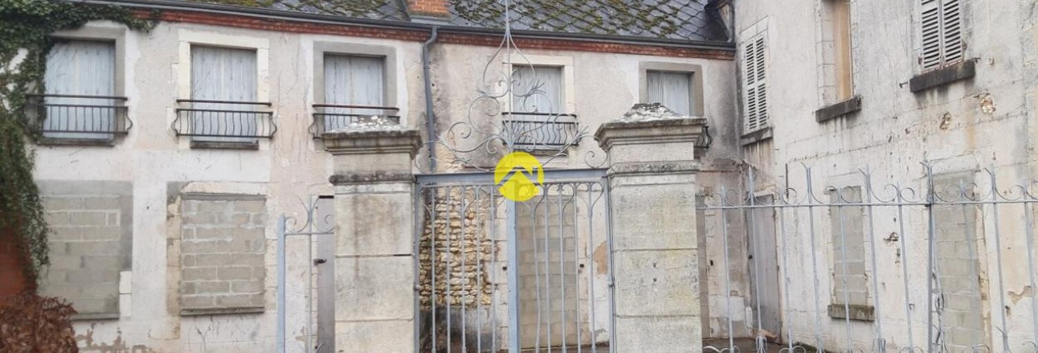 Maison 15 Pièces 257 m² à vendre à Chârost (18290)