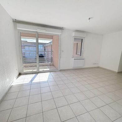 Appartement 3 pièces 660 €