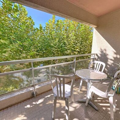 Appartement 4 pièces 308000 €