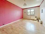 Appartement Intra-muros 107 m², 3 chambres, terrasse, Ascenseur, parking, cave — photo 3