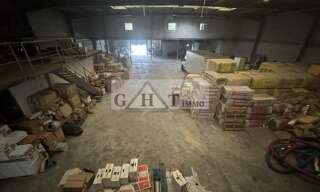 Local industriel  1210 m² à vendre à Orly (94310)