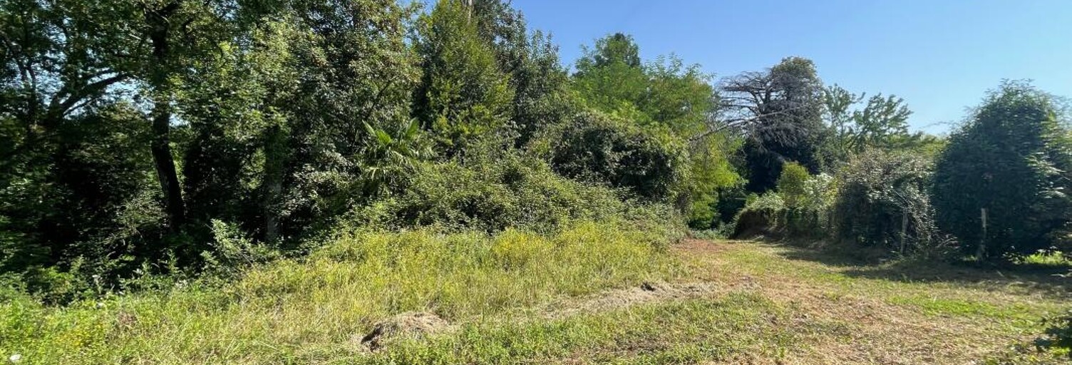 Terrain  12752 m² à vendre à Urt (64240)