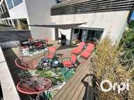 Superbe appartement 2 chambres avec vaste terrasse - Piscine - Garage — photo 2