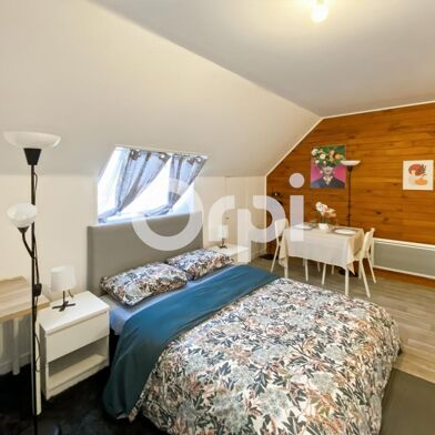 Appartement 1 pièces 850 €